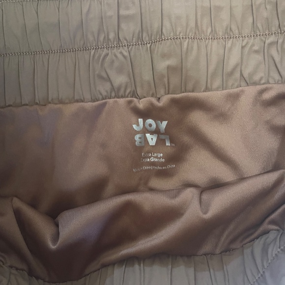 Target Joy Lab athletic shorts - Picture 2 of 3